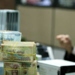 Thưởng tết 2009 được miễn một nửa thuế thu nhập